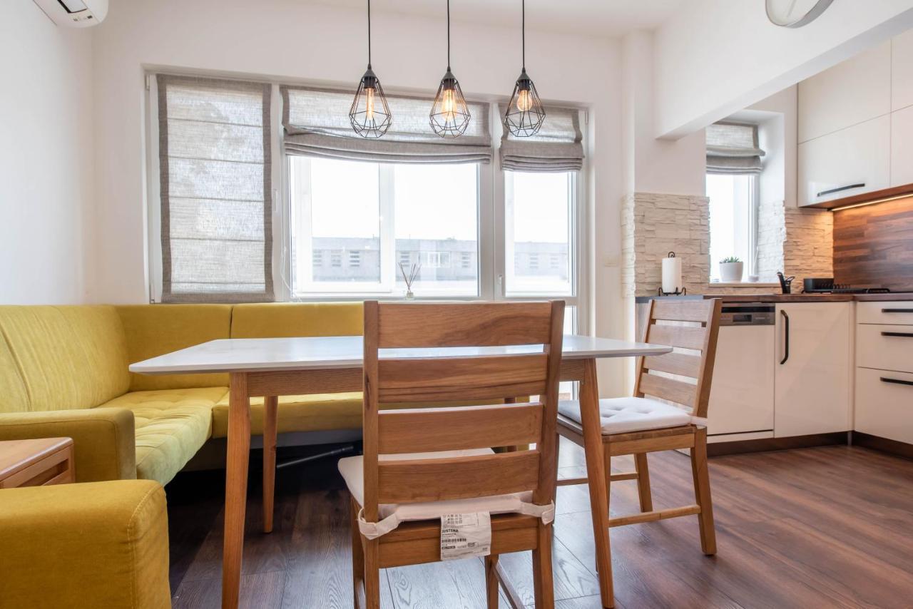 Cosy Apartment In Central Varna Exteriör bild