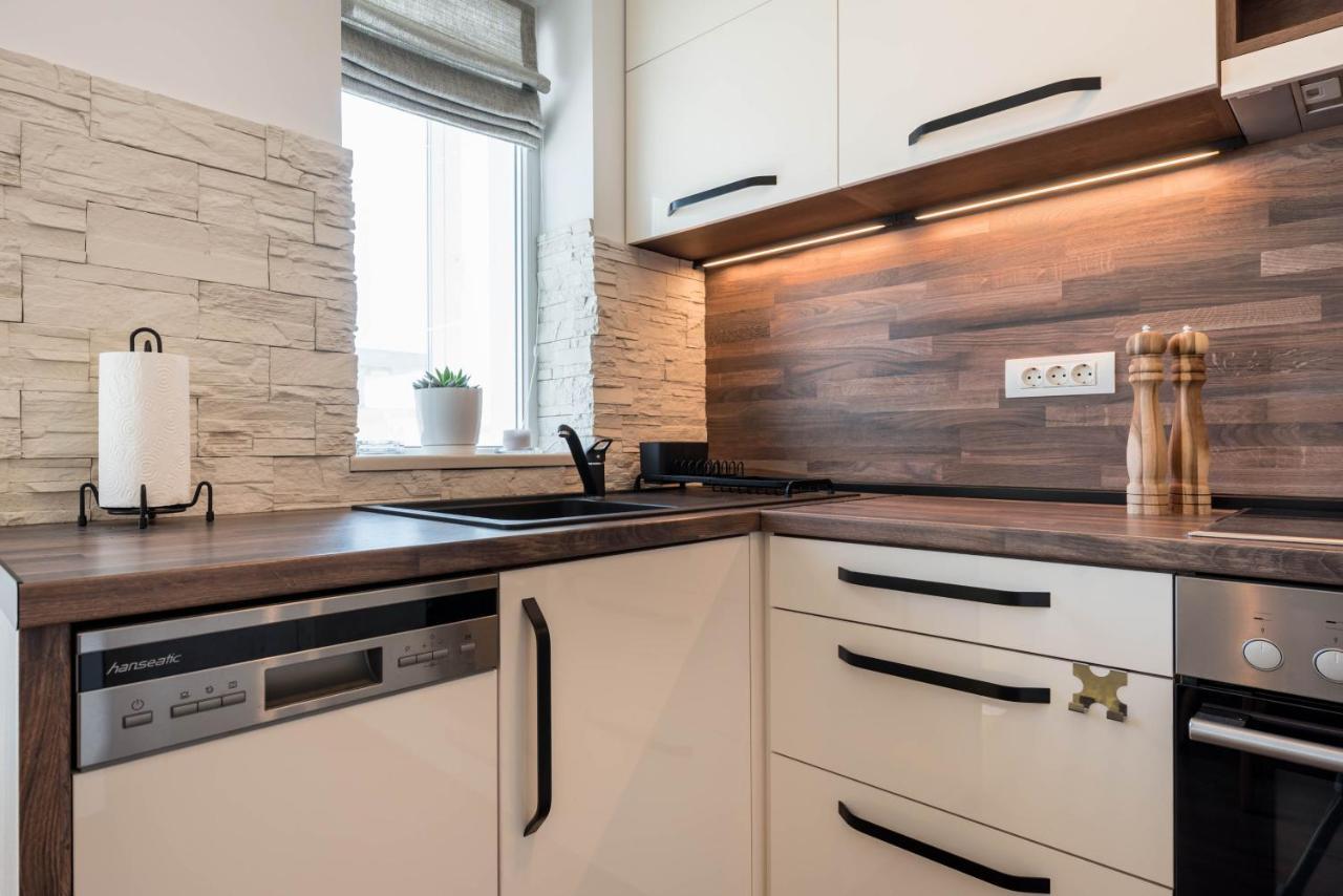 Cosy Apartment In Central Varna Exteriör bild