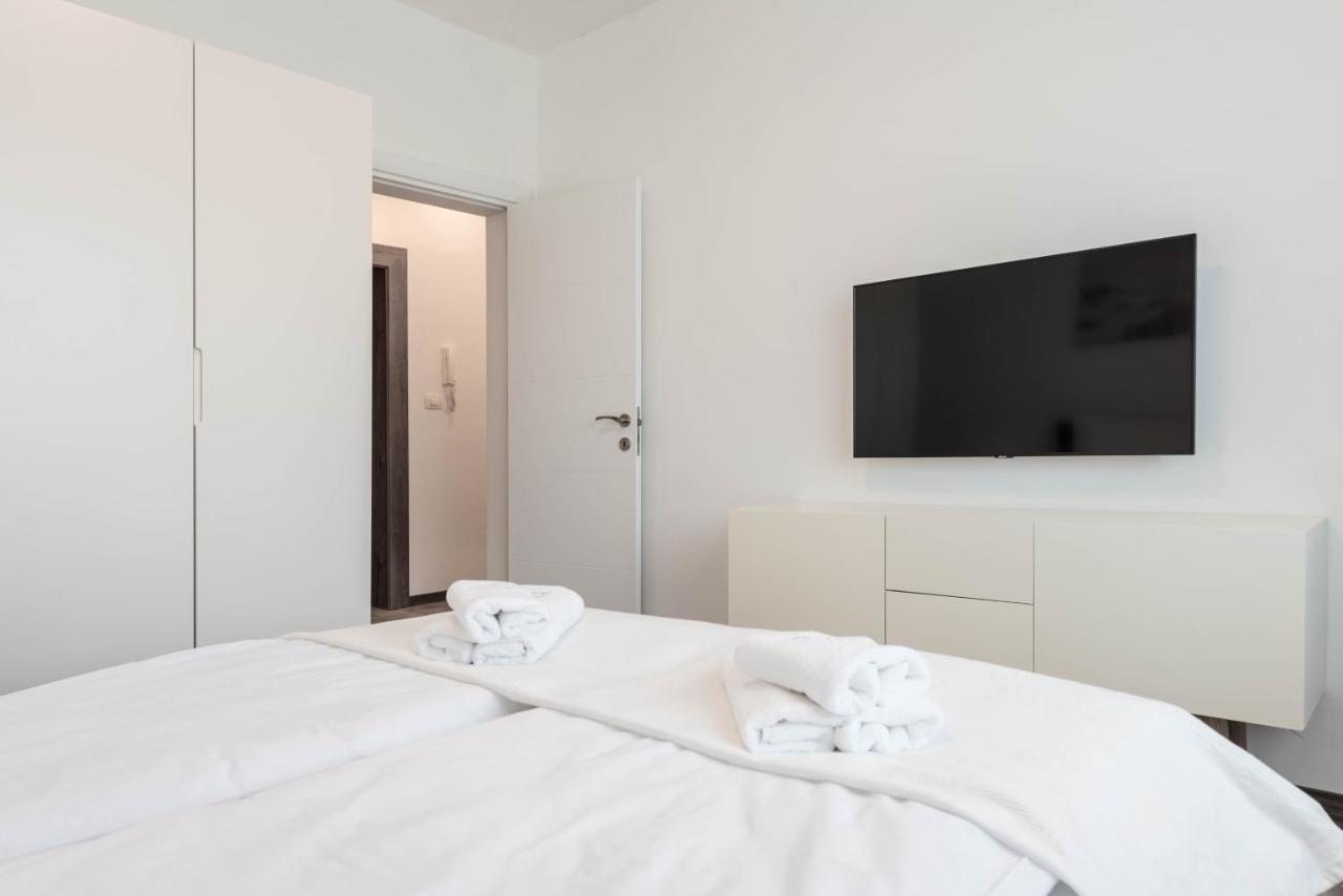 Cosy Apartment In Central Varna Exteriör bild